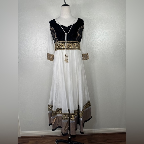 Indian Bollywood boho maxi dress please see measurements - Picture 1 of 9